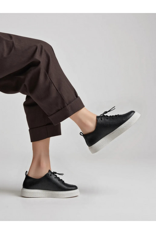 Naiselik Slip-On VARENO BLACK